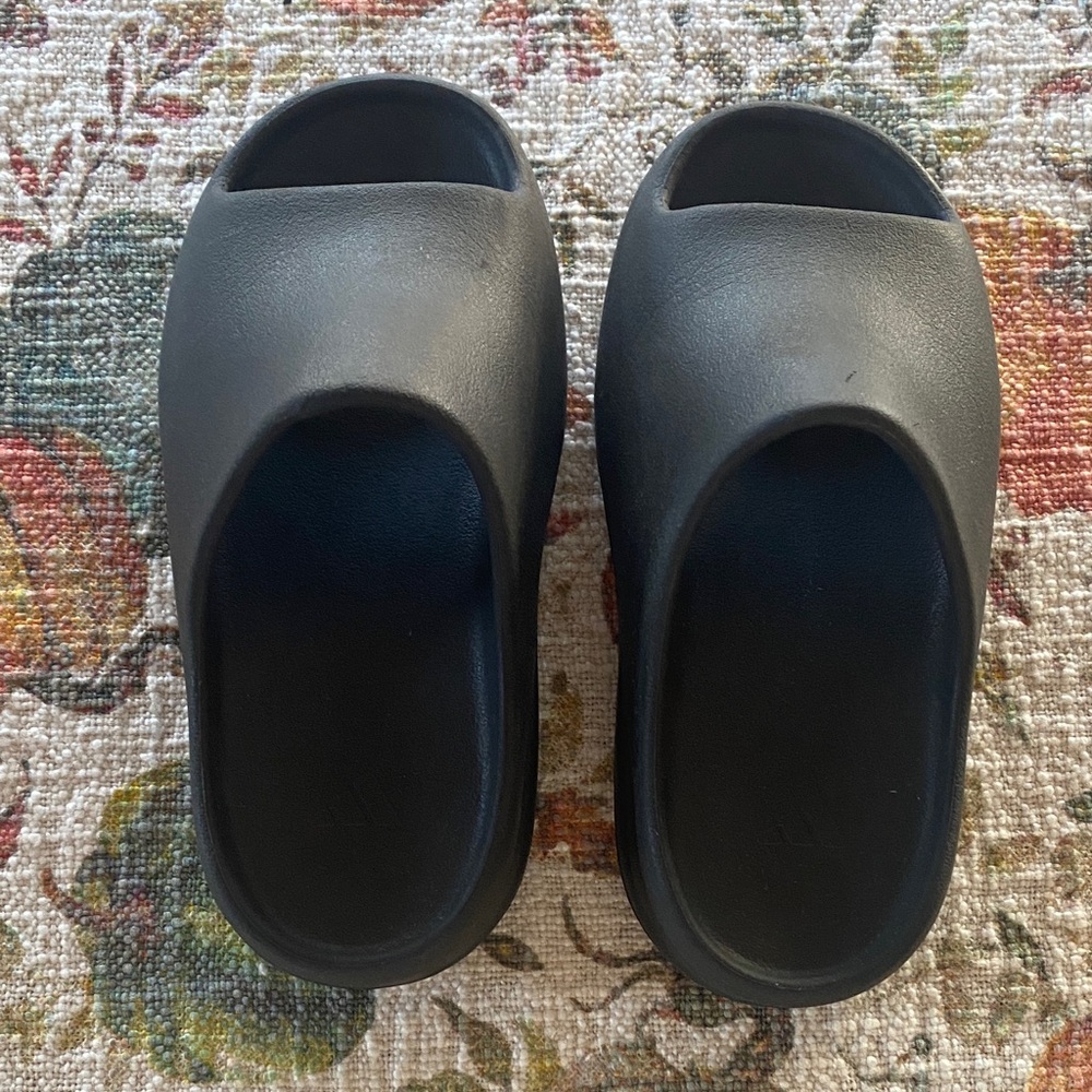 adidas Kids Black Slide Sandals